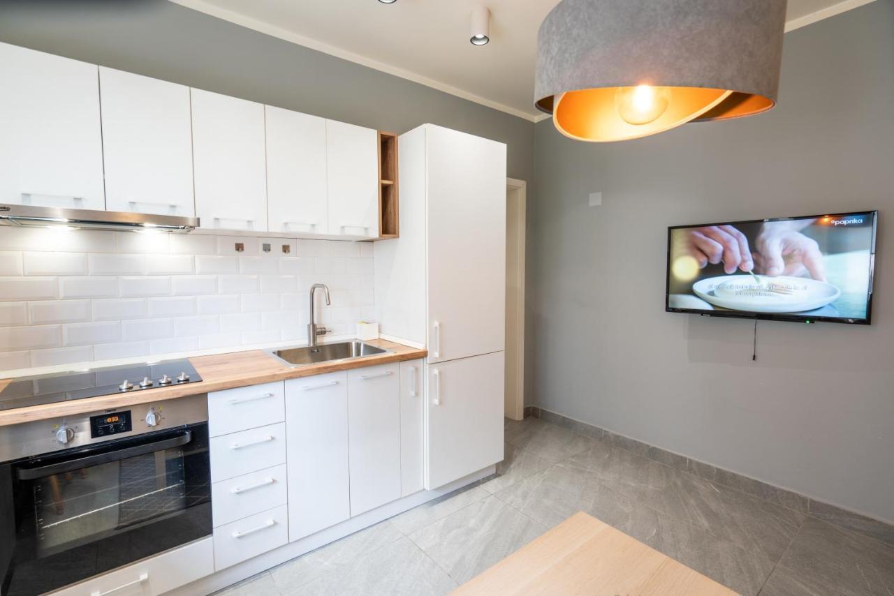 Cozy Design Apartament In Magheru Bucarest Exterior foto