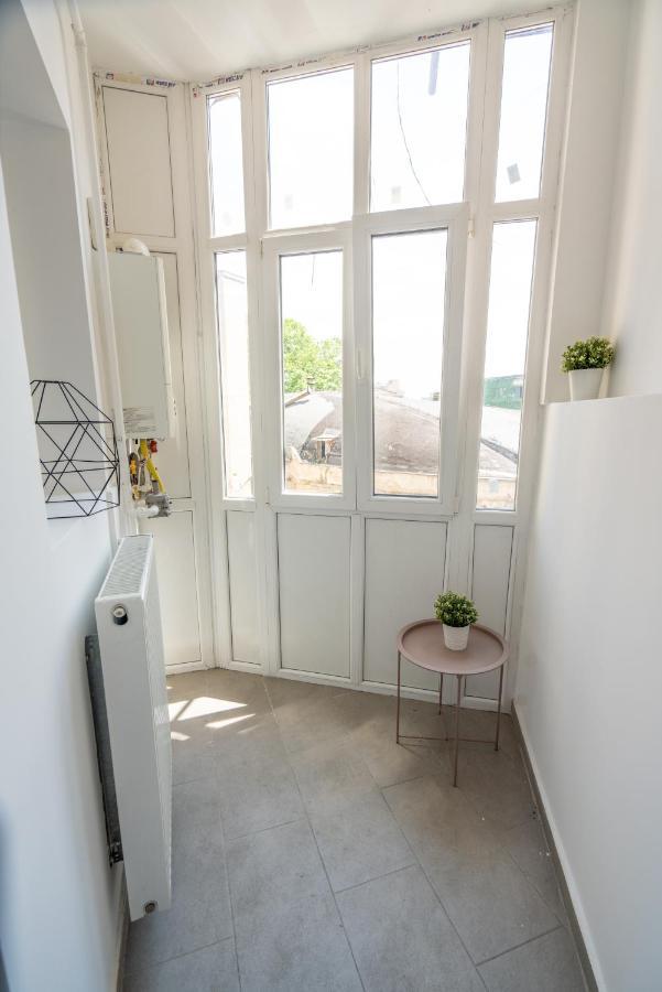 Cozy Design Apartament In Magheru Bucarest Exterior foto