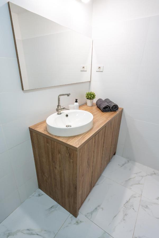 Cozy Design Apartament In Magheru Bucarest Exterior foto